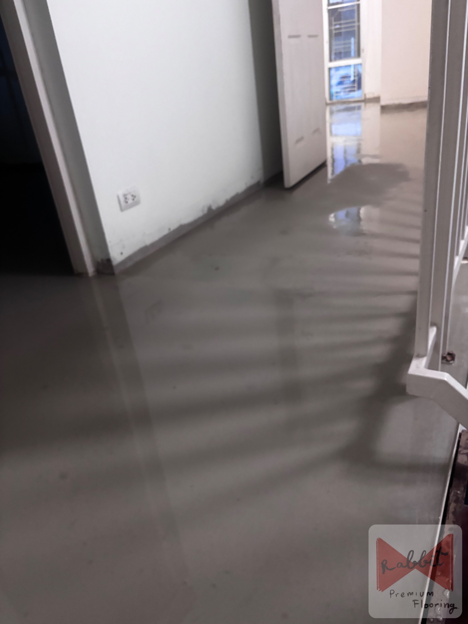 Job-area งานรื้อพื้นเก่าพร้อมขนทิ้ง